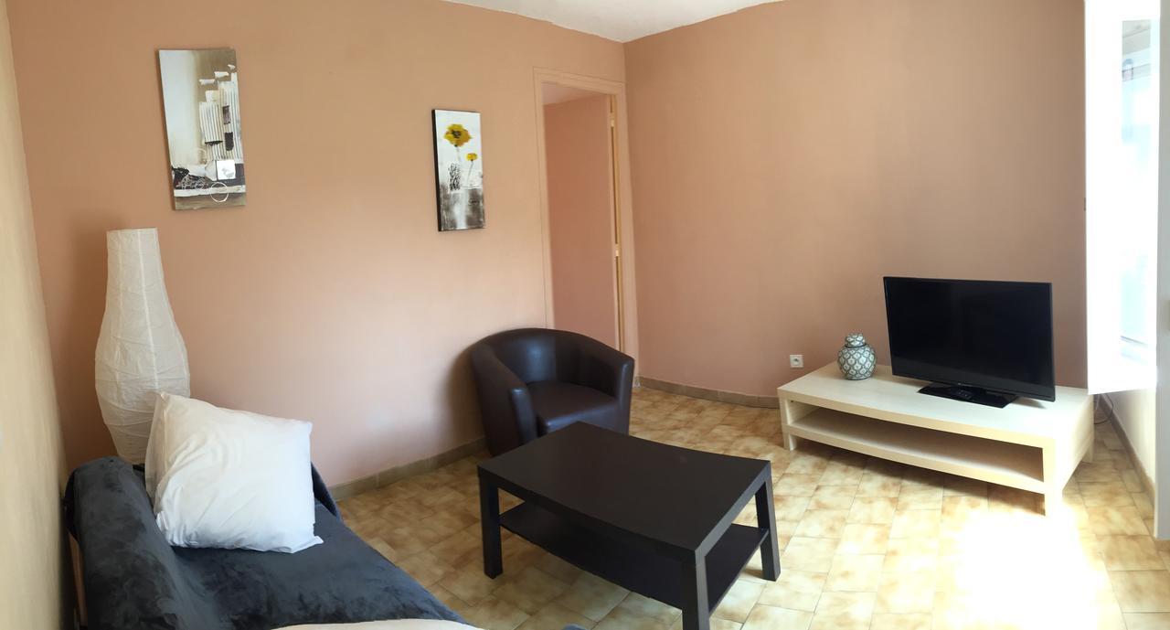 Apartamento Cairenou Location Saint-Martin-dʼArdèche Exterior foto